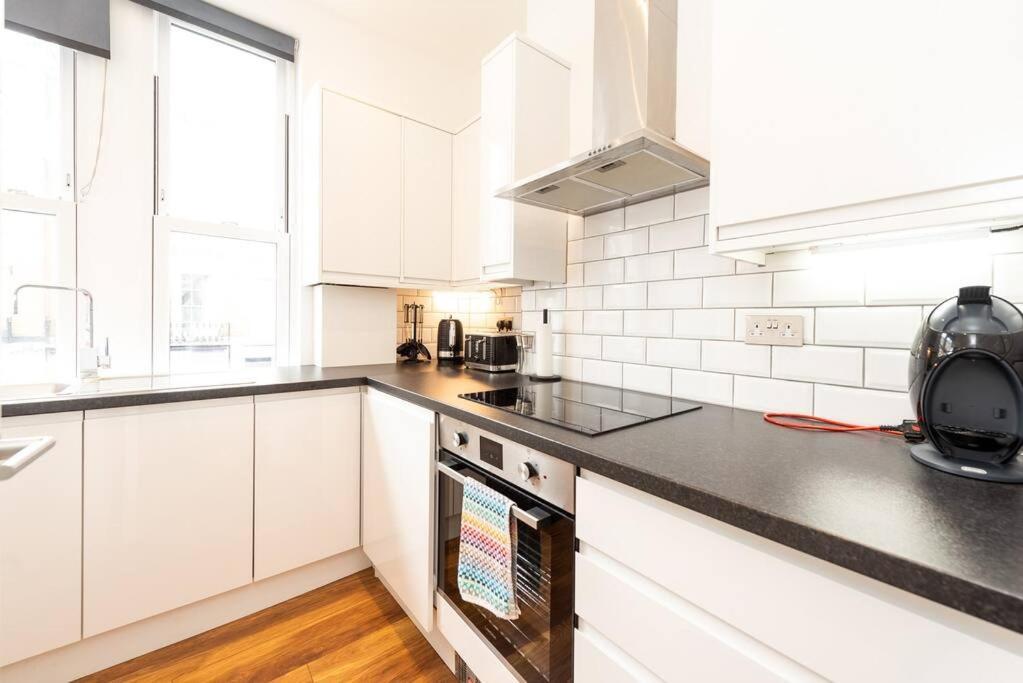 Beautiful Apartment By Hyde Park Ss2 Londra Exterior foto